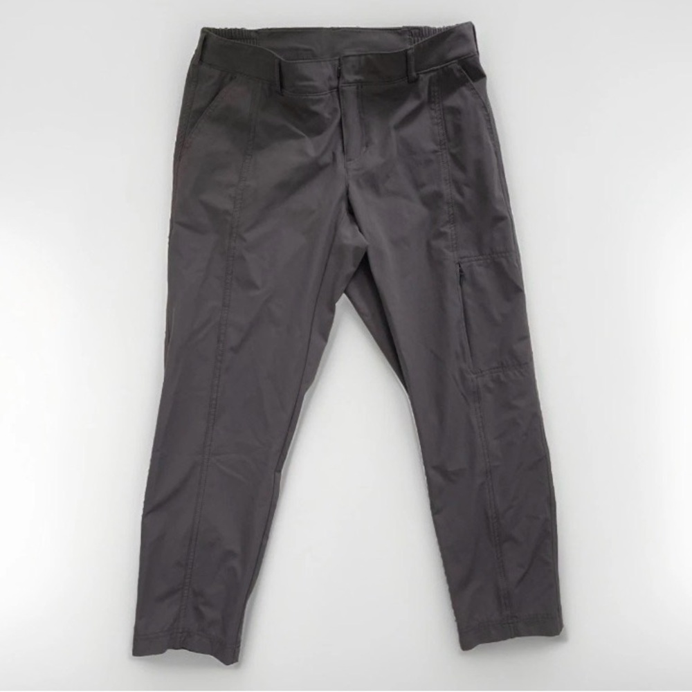 Kirkland Signature Travel Hiking Pants Women’s 4 Gray Performance Stretch Capri
